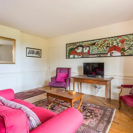فيلة Sleeps 6 Pool Wifi Limeuil